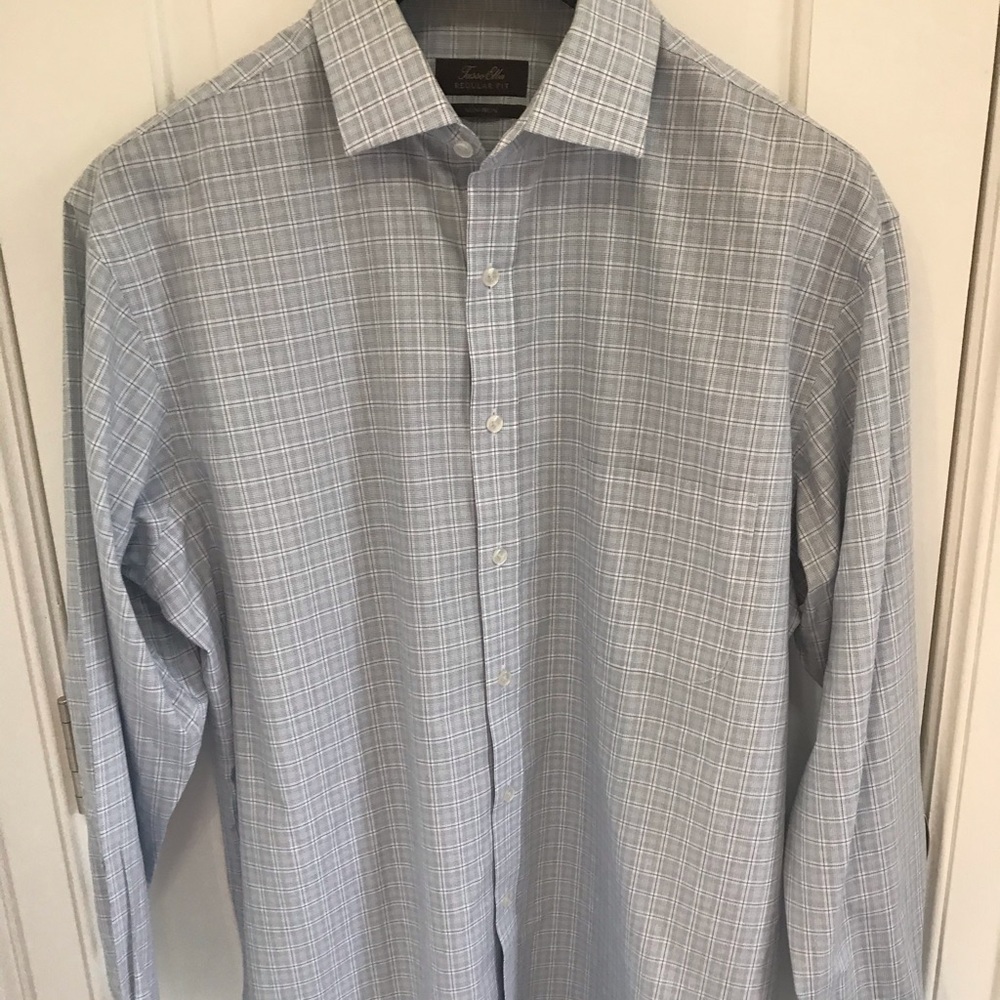 Men’s Long Sleeved Button Down